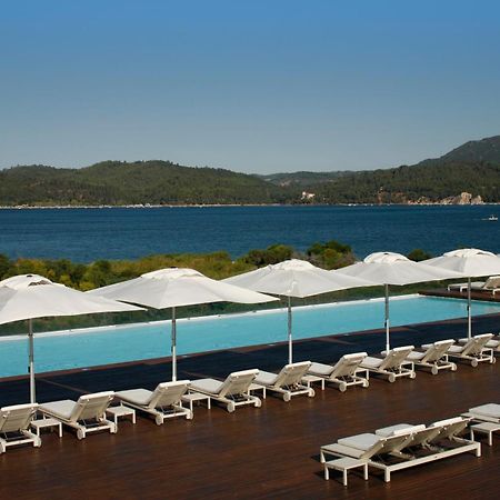 Troia Design Hotel Exterior foto The pool at the hotel
